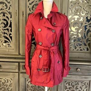 Burberry Brit cranberry red trenchcoat 4